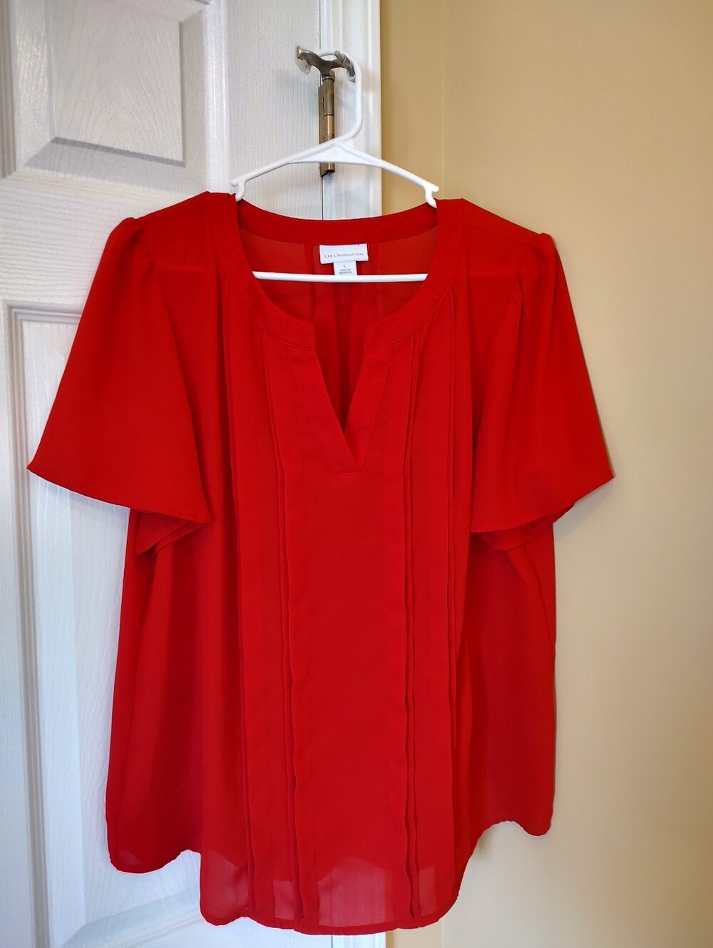 Liz Claiborne Lightweight Red Blouse